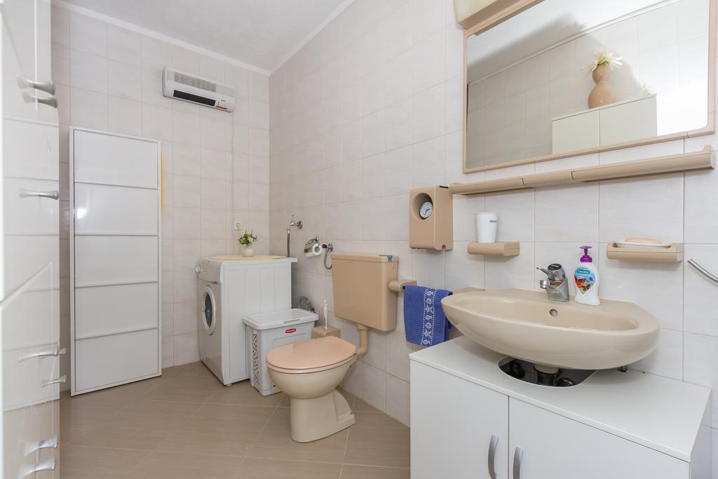 Apartment Ivo ポドストラナ エクステリア 写真